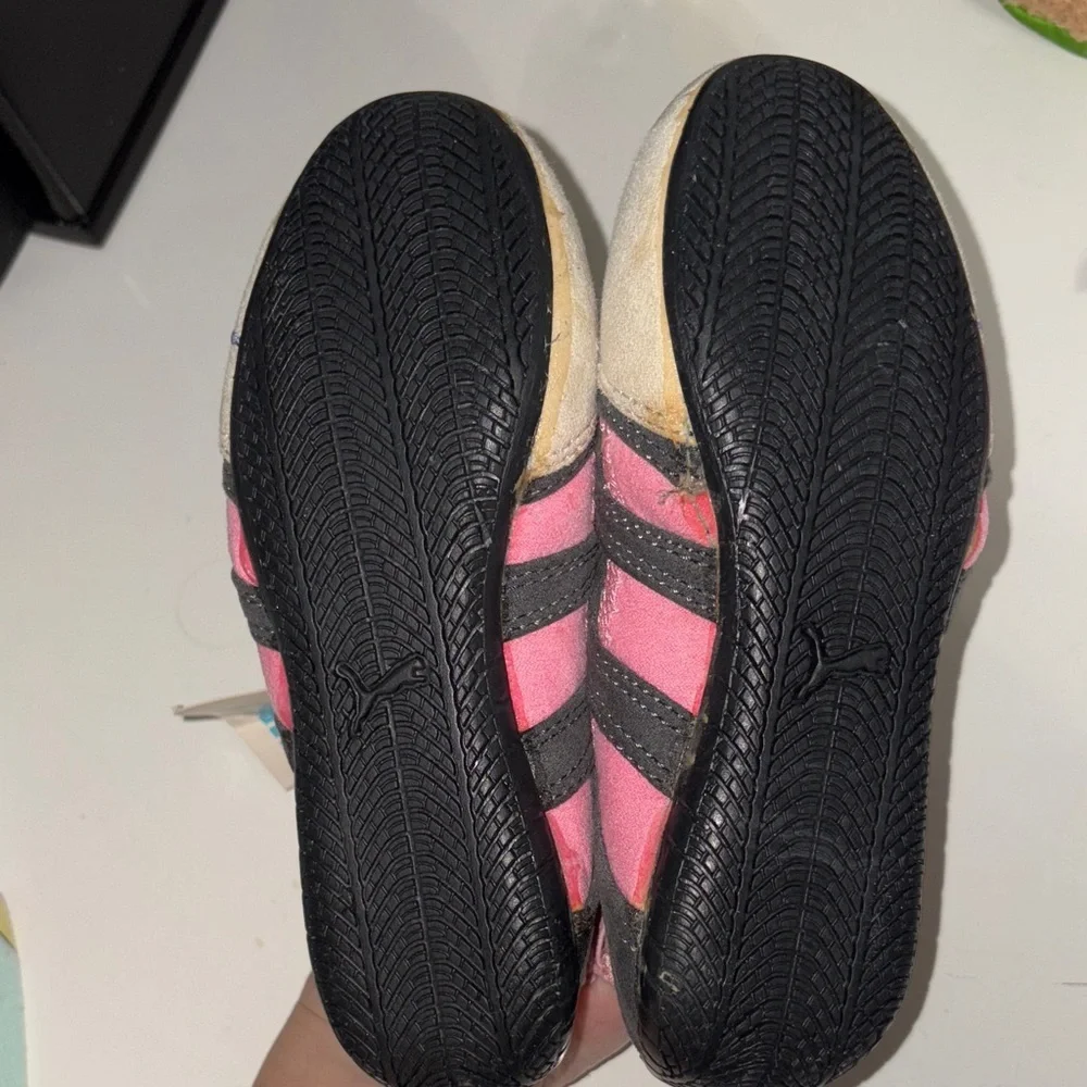 269. Puma Kids Water Shoes - Pink and Black